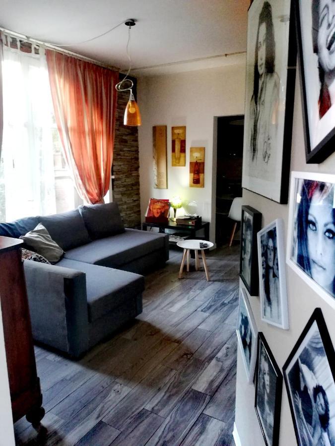 Casolare Isabella "Il Rifugio Dei Vinili" And Alice'S Room Понсако Екстериор снимка